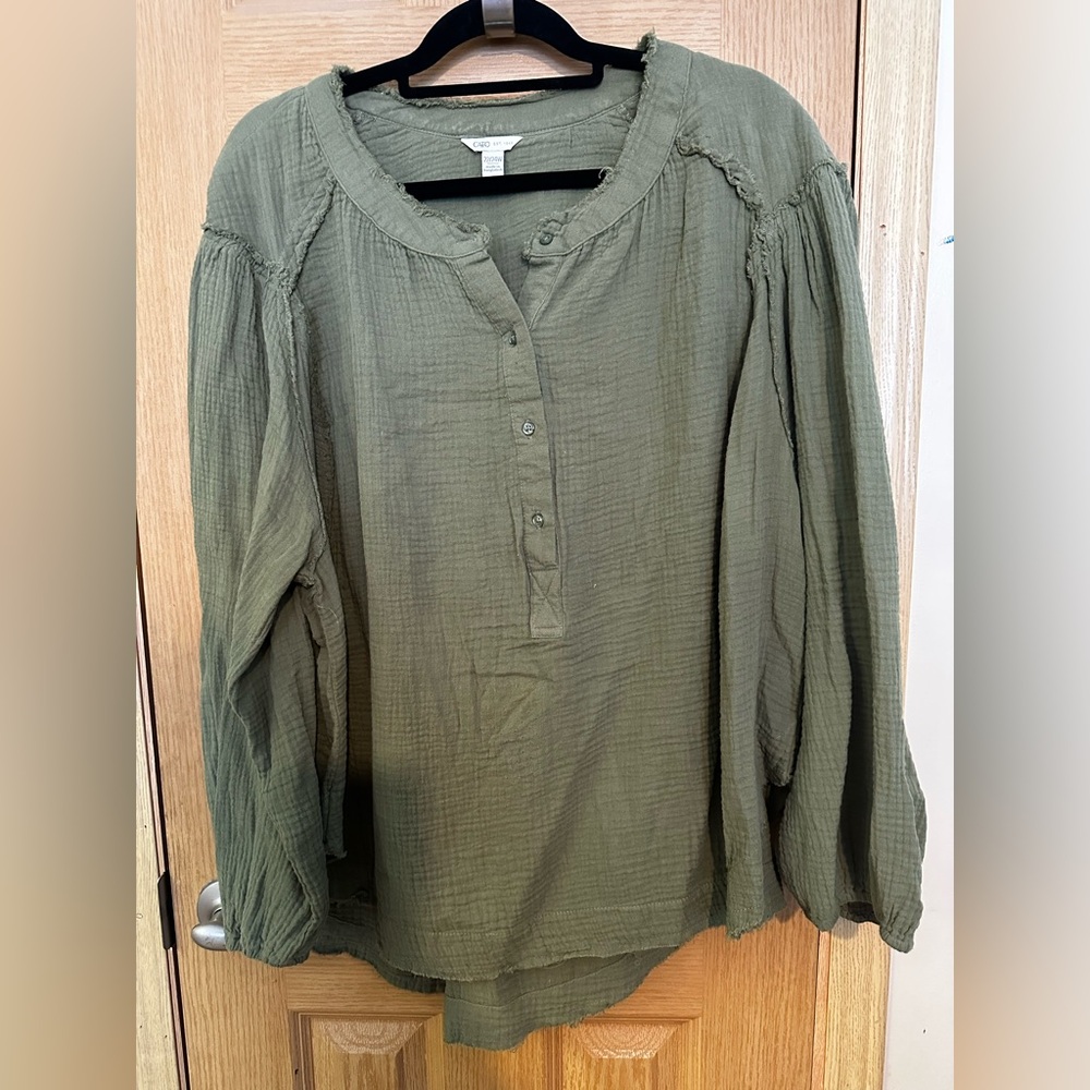 Cato Sage Green Blouse Sz 22/24 NWOT